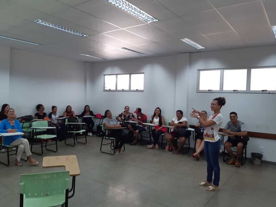 Treinamento de servidores da Biblioteca de Porto Nacional (Foto: Divulgação/Sisbib)
