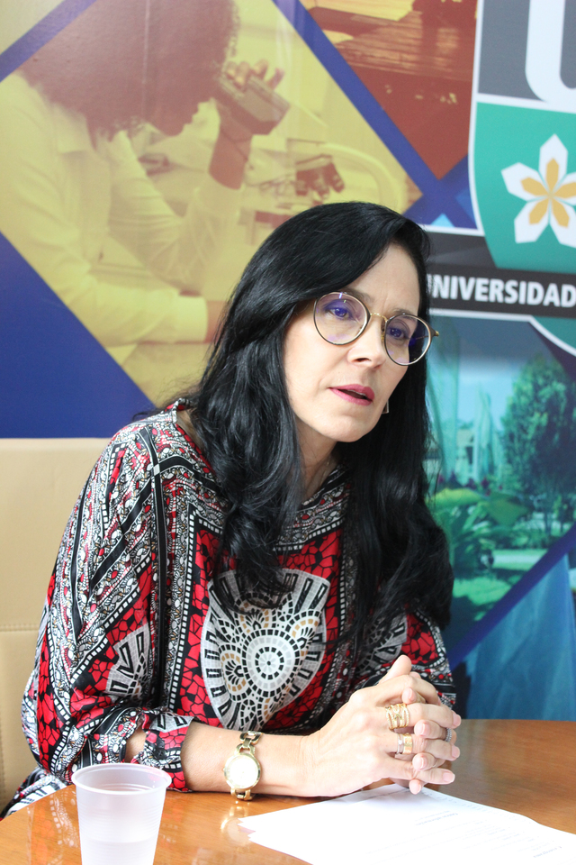 Vânia Passos é pró-reitora de Graduação da UFT (Foto: Vinícius Venâncio/Sucom)