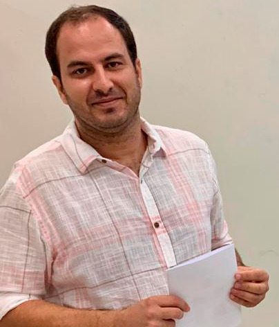 João de Deus também é um dos organizadores do livro (Foto: Divulgação)