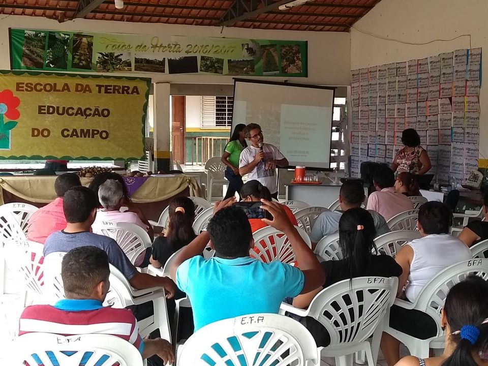 Abertura do Curso de Aperfeiçoamento Escola da Terra  (Foto: Maciel Cover)