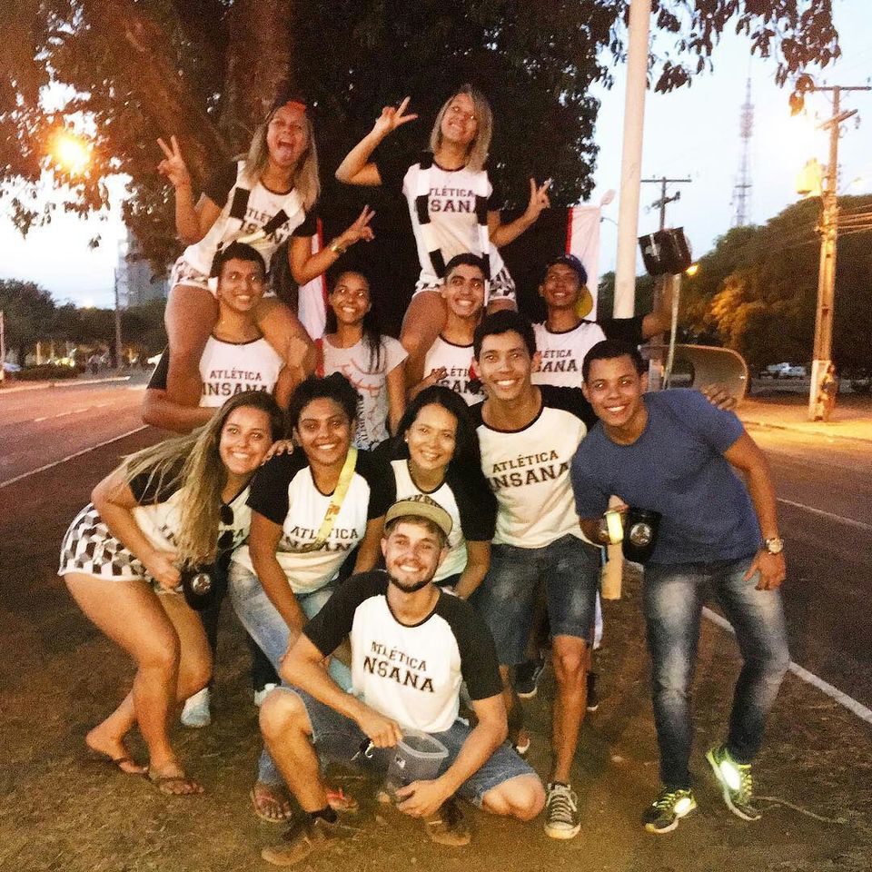 Diretoria da Atlética Insana em momento de recepção dos calouros 2016. (Foto: Divulgação).