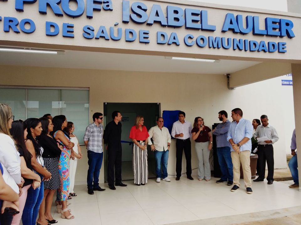 Um dos momentos na cerimônia de da inauguração do Centro de Saúde Profª Isabel Auler (Foto: José Filho/Dicom)