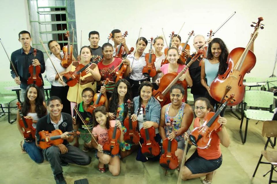 Projeto Oficina de Cordas fará a abertura do Seminário, nesta terça (Foto: Divulgação)