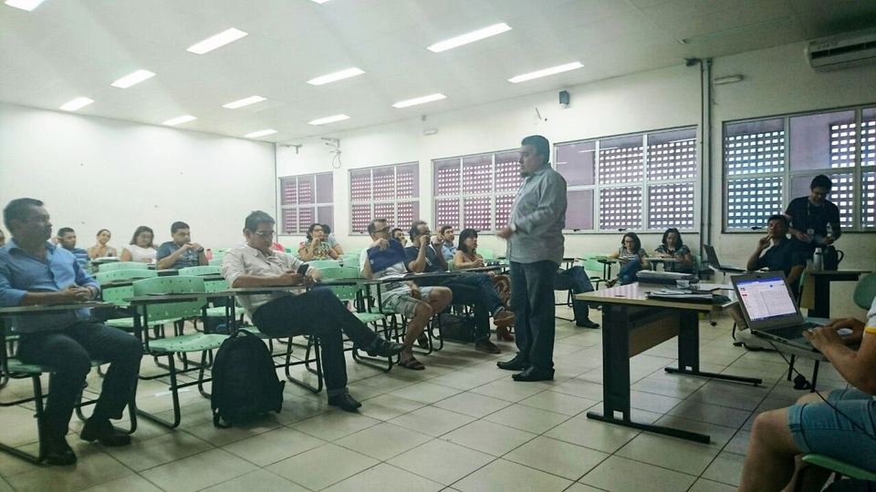 Pró-reitor de avaliação e planejamento Eduardo Lemus fala sobre a gestão orçamentária do câmpus. Foto_Divulgação