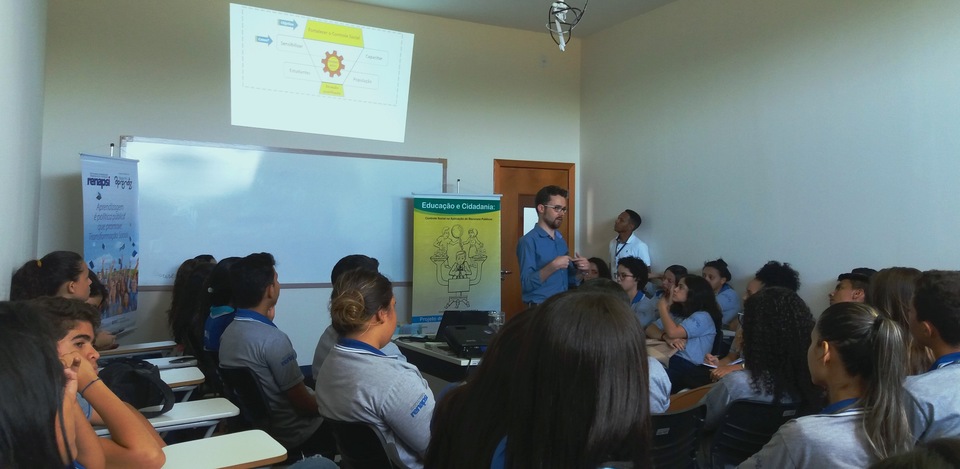 Oficina sobre Controle Social dos Gastos Públicos realizada pela UFT na sede da Renapsi na última quarta-feira (14) 