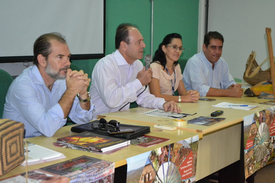 Manzano, Bovolato, Vânia e Pimenta (e p/ d) durante Seminário em Palmas (Foto: Samuel Lima/Dicom)