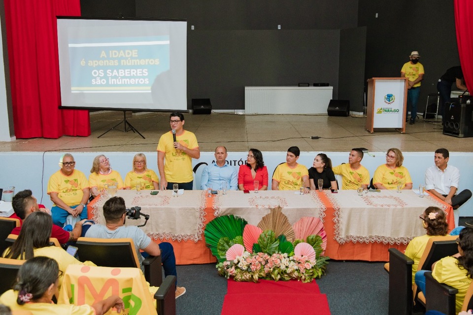 Coordenador da UMA, Luiz Sinésio Neto, ressalta a importância do programa para os idosos (Foto: Davi Andrade Melo / Ascom Prefeitura de Paraíso do Tocantins)