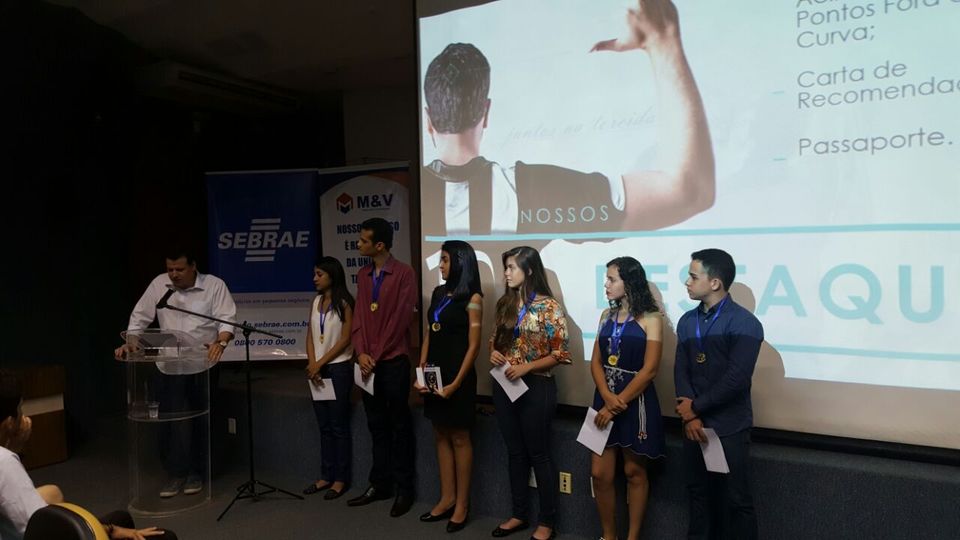 Quatro estudantes da UFT foram premiados como destaque universitário (Foto: Arquivo Pessoal)