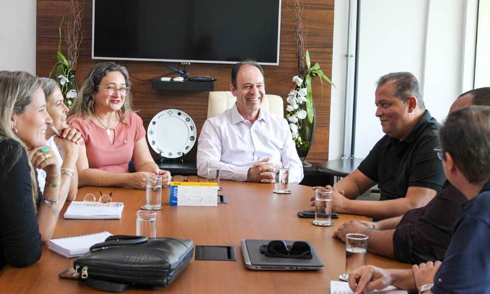 Reunião sobre tecnologias assistivas (Foto: Valney Valdevino/Divulgação)