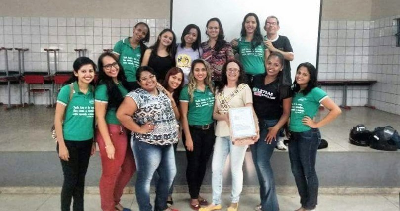 Bolsistas do Pibid em Letras ministram oficina de redação para interessados no Enem (Foto: Acervo Pessoal)