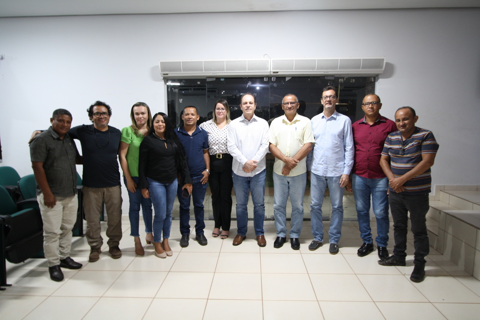 Reunião com lideranças do município de São Félix (Foto: Bianca Zanella/Sucom)