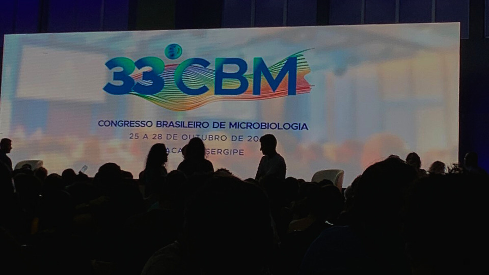 Grupo de Pesquisa Enzimas Microbianas e Bioprocessos apresenta trabalhos no 36º Congresso Brasileiro de Microbiologia