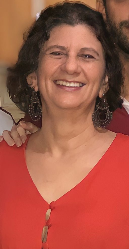 Olívia Aparecida Silva	