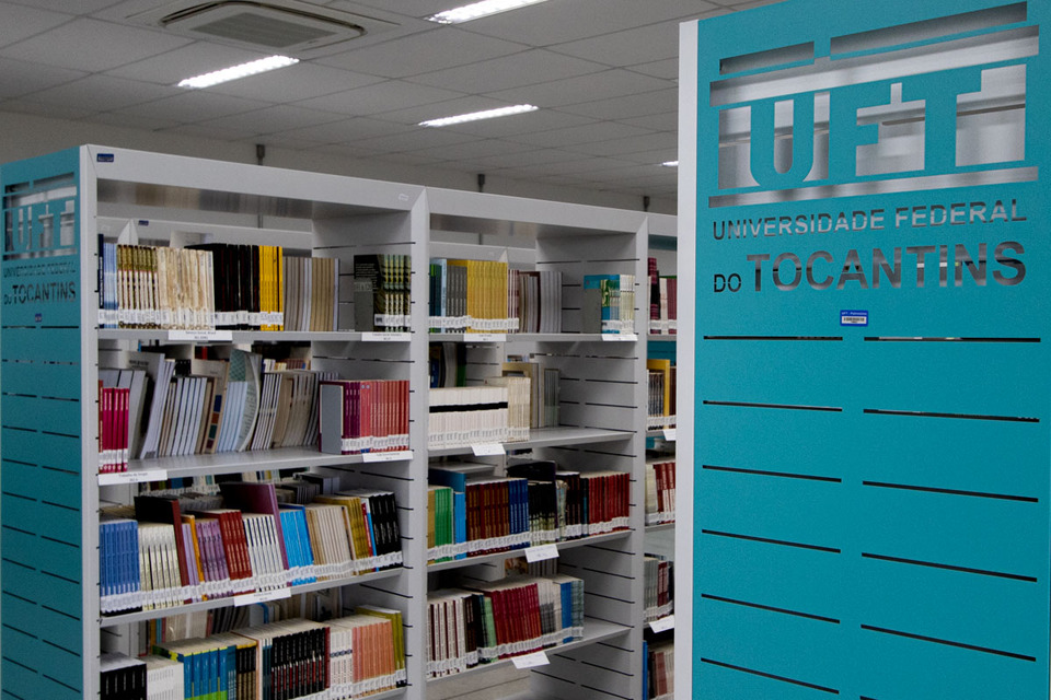 Lançamento de coleção destaca os 50 anos iniciais da Capes