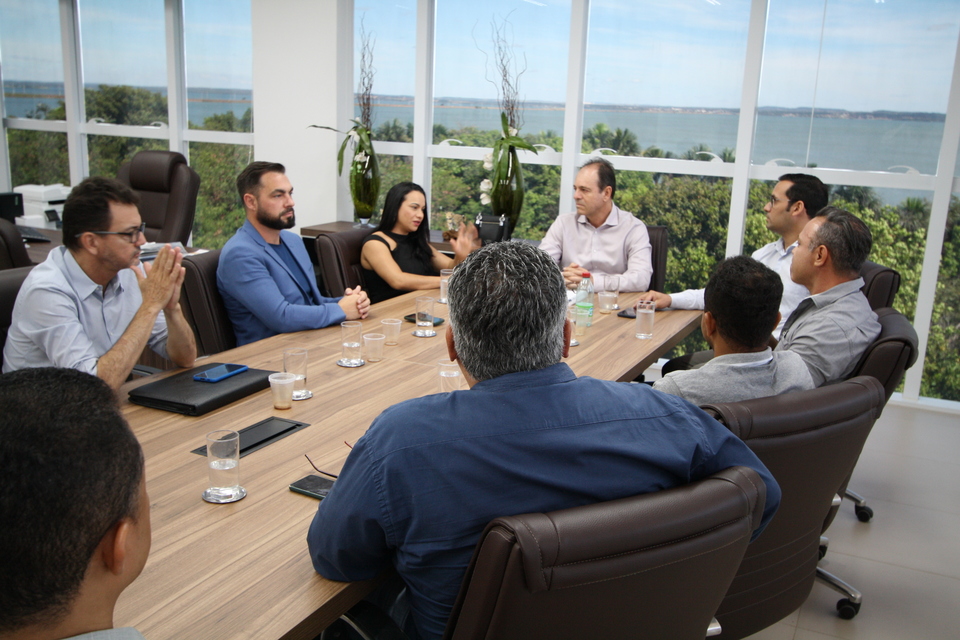 Equipe de gestão da UFT recebe a nova diretora do câmpus de Gurupi