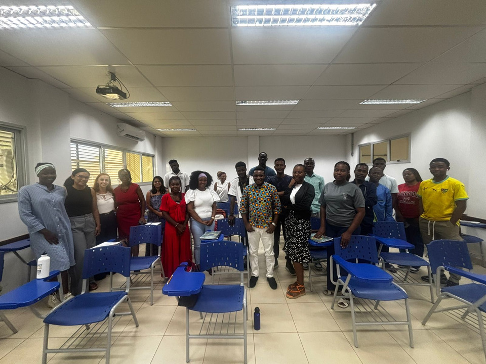 Encontro orienta estudantes estrangeiros sobre o Exame de Proficiência em Língua Portuguesa e adaptação na UFT
