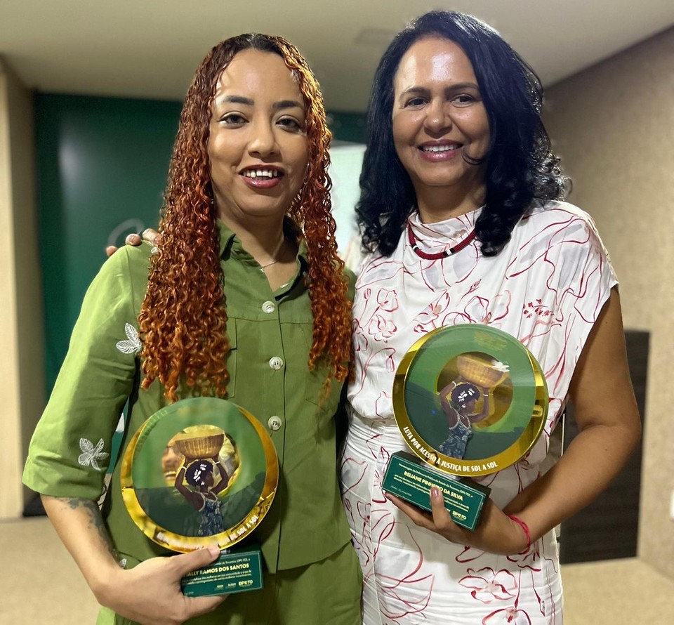 Professoras da UFT são homenageadas em solenidade da Defensoria Pública do Tocantins no mês da mulher
