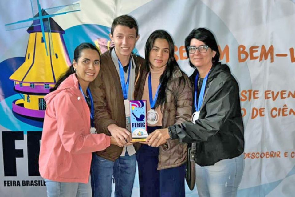 Projeto sobre arboviroses desenvolvido por mestrandos do PPGECS ganha destaque nacional e inspira protagonismo estudantil