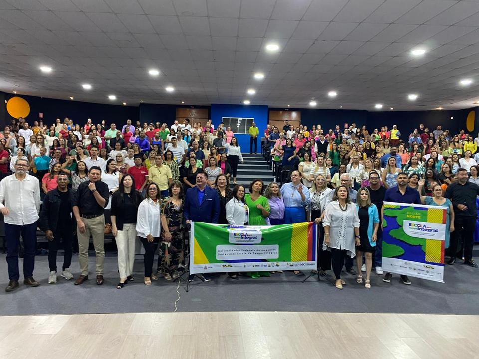 Cerca de 400 profissionais de Educação do Tocantins participaram da Formação em Escola em Tempo Integral (Foto: ETI Tocantins/Divulgação)