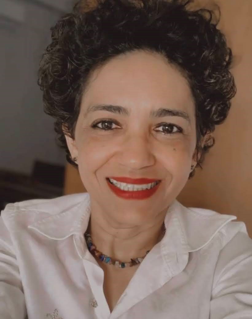 Maria da Glória de Castro Azevedo