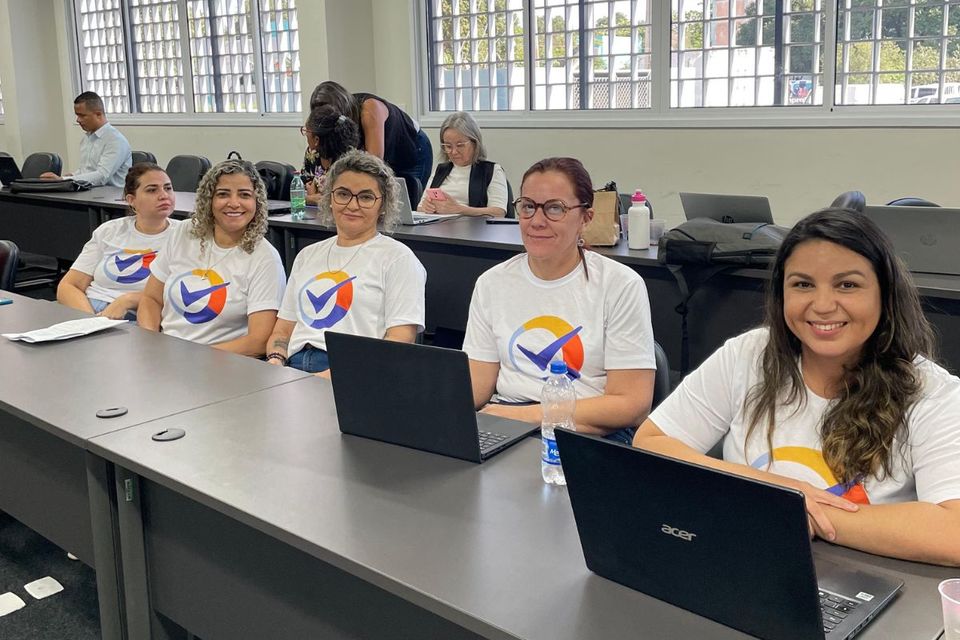 Equipe da Prograd esclareceu detalhes da proposta no Consuni (Foto: Vitória Luna, Sucom/UFT)