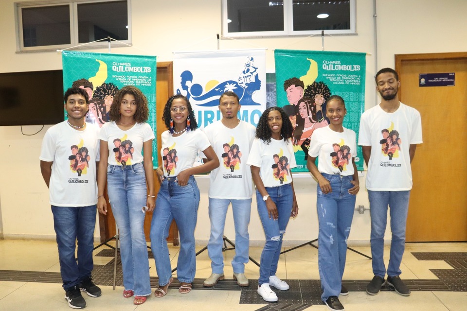 Representantes da UFT - Brena Cezario, Crislorrane Nogueira, Henrique Neto e Olavo Santos; Representantes da AKMT - Allan Martins,  Darleide Cunha  e Raiane Arcanjo. (Foto - Acervo Olhares Quilombolas)