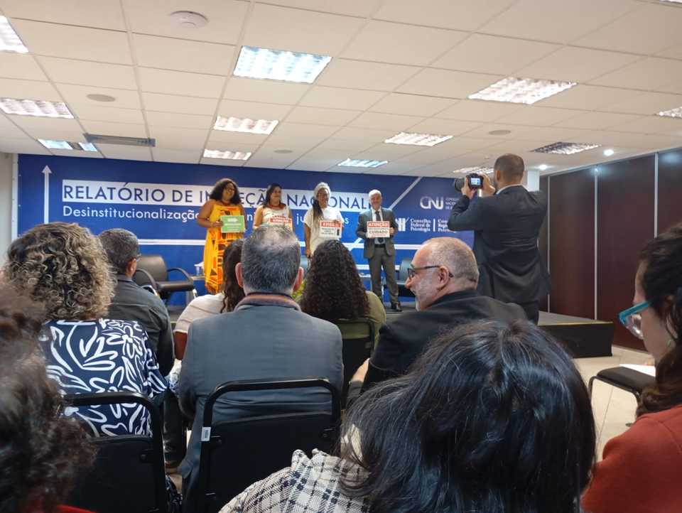 Professores da UFT participam do lançamento do relatório antimanicomial de 2025