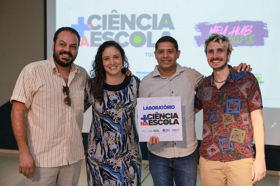 Mais Ciência na Escola: projeto de implantação de laboratórios makers publica editais para seleção de estudantes e professores