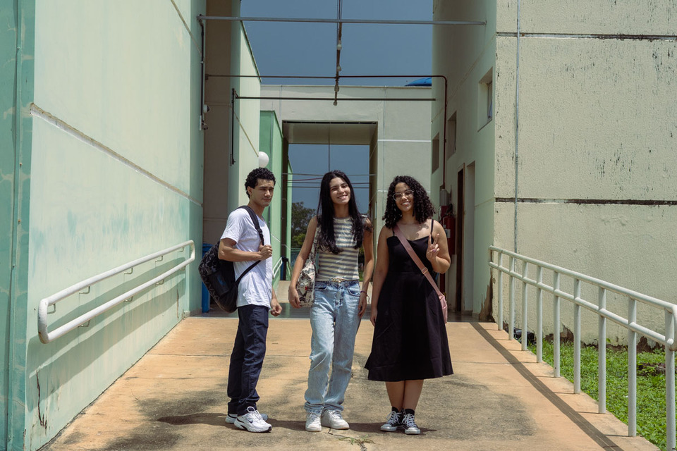 Estudantes da UFT no Câmpus de Palmas (Foto: Daniel dos Santos, Sucom/UFT)
