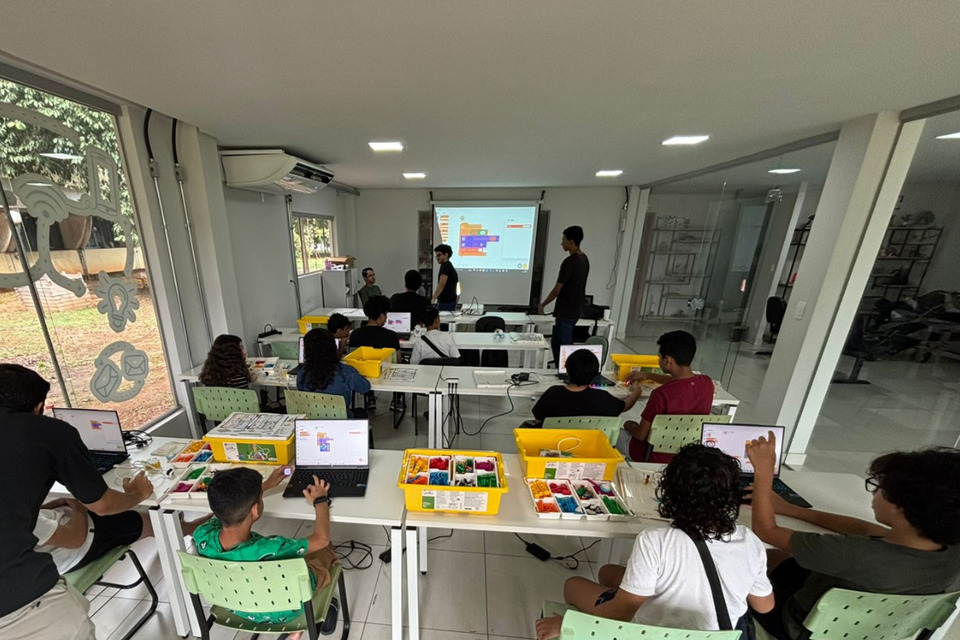 Projeto do Labtec inicia atividades e promove alfabetização em lógica para crianças no Câmpus de Palmas