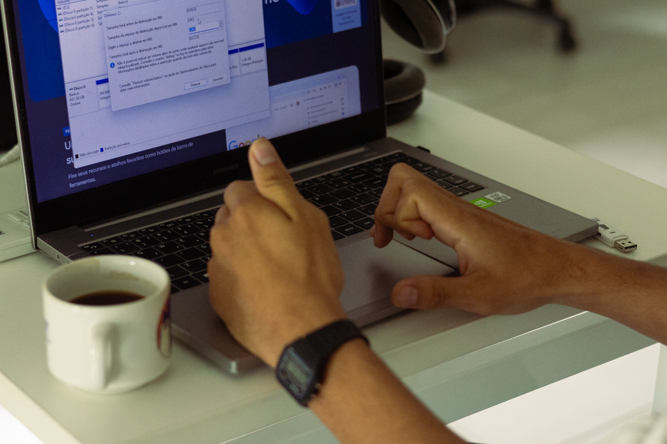 Edital homologa proposta de ações curriculares de extensão para concessão de auxílio financeiro