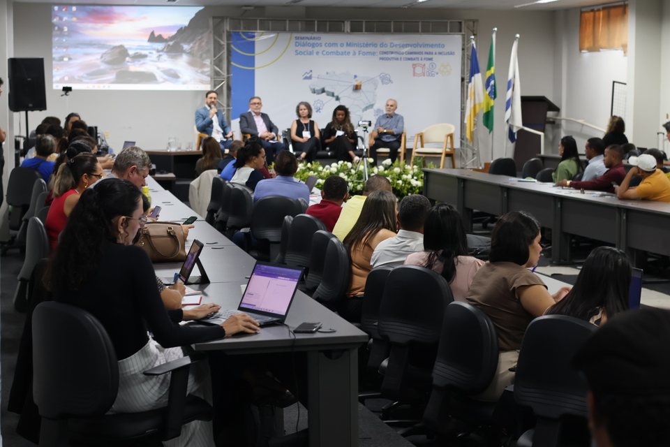 UFT sedia seminário com o MDS para discutir inclusão produtiva e combate à pobreza no Tocantins