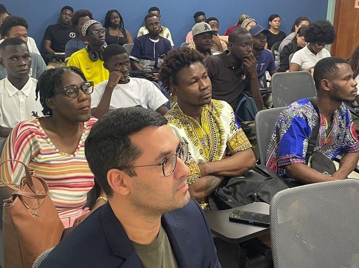 Relinter promove palestra de orientação para estudantes internacionais ingressantes na UFT