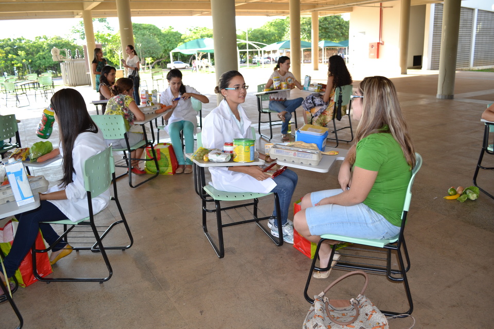 Trabalhos desenvolvidos com participação da UFT são aprovados e premiados em evento nacional de Nutrição