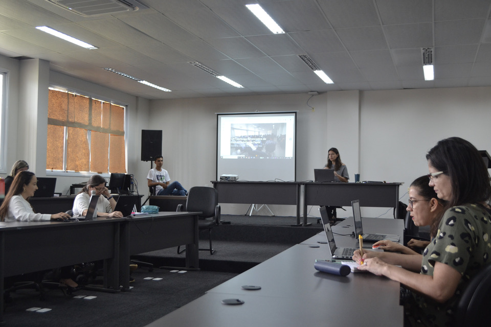 Coordenadores de curso durante oficina de homologação de sites (Foto: Samuel Lima/Sucom)