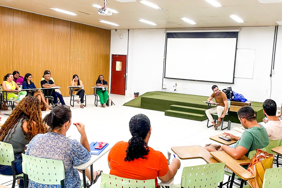 Cepels convoca classificados em cadastro de reserva para efetivação de matrícula em cursos de especialização