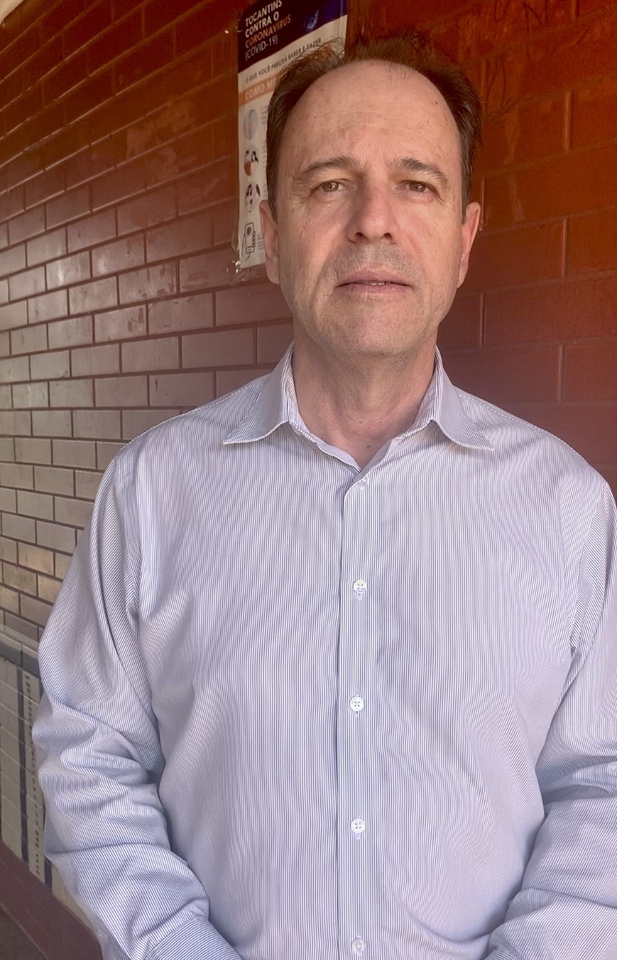 Reitor da UFT, Luis Bovolato, em visita ao Centro de Ensino Médio Indígena Xerente (Cemix) Warã | Tocantínea