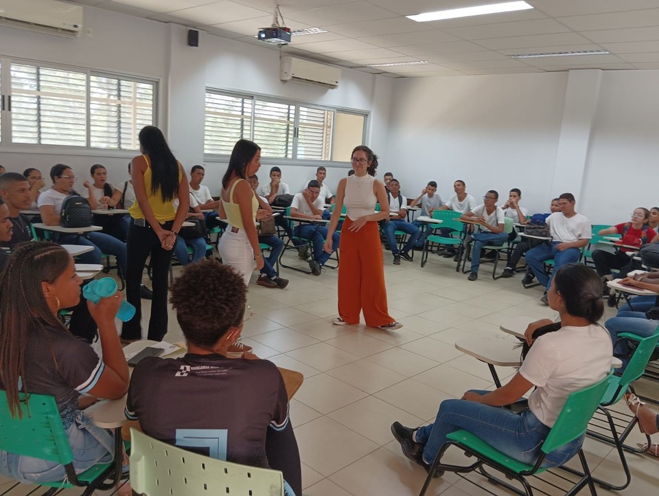 Roda de conversa na Feira das Profissões